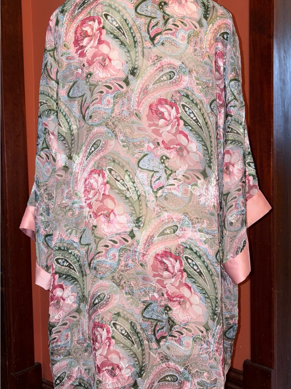 Vintage Victoria’s Secret gold label sheer paisley robe - Picture 3 of 6